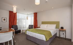 Apollo Lodge - Free Parking